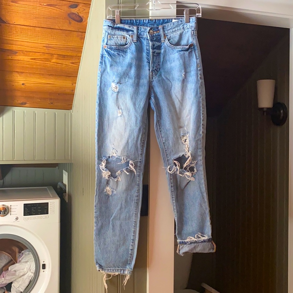 H&M high waited mom jean with holds